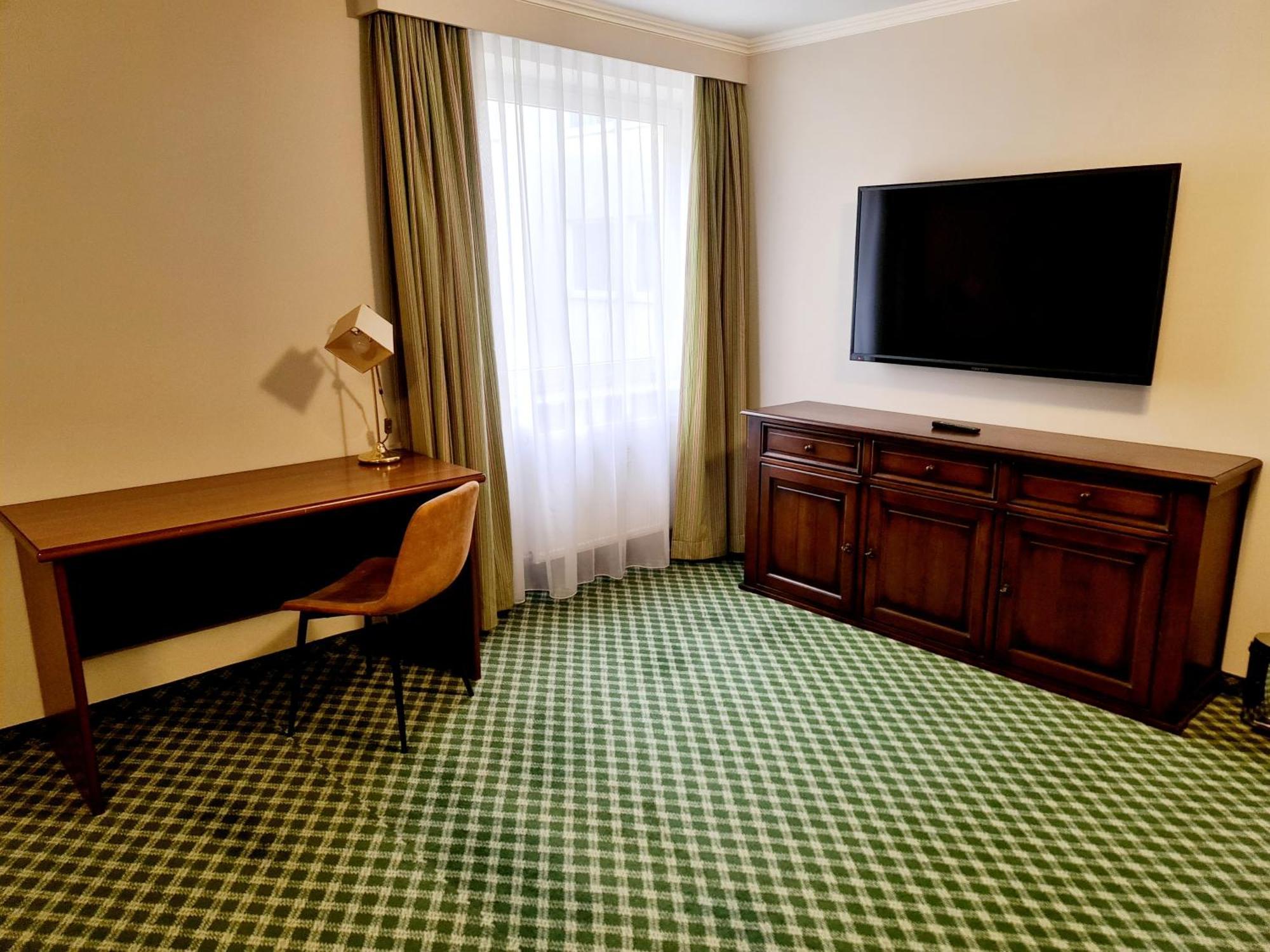 Hit Apartments Варшава Экстерьер фото