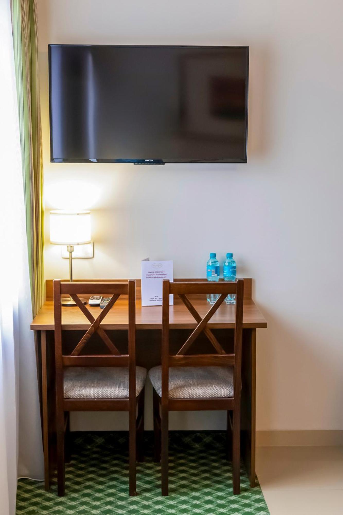 Hit Apartments Варшава Экстерьер фото