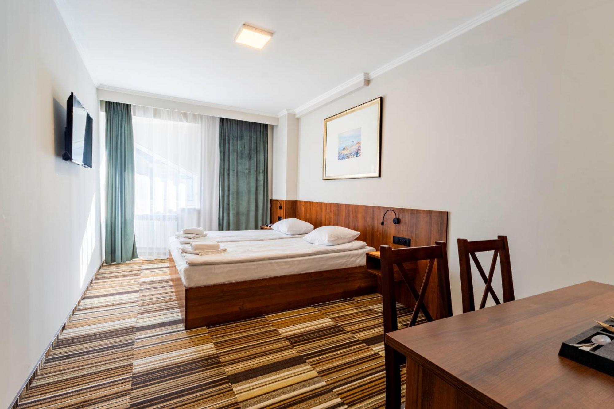 Hit Apartments Варшава Экстерьер фото